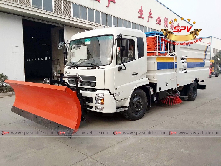 Multi-fuction Street Washing Truck Dongfeng